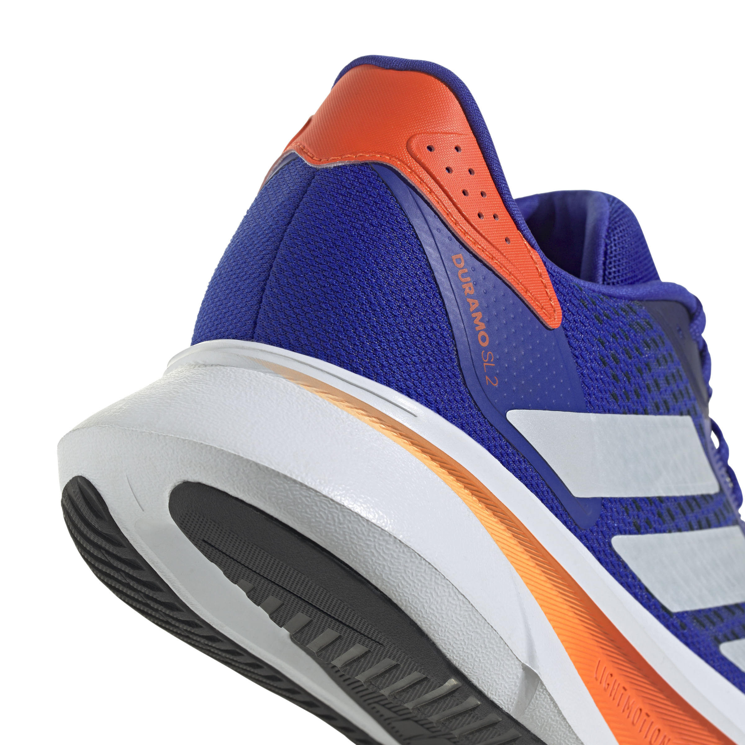IH8214_8_FOOTWEAR_Photography_Detail View 1_white